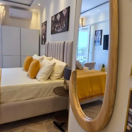 Marlon Brando Sea View Appartement *